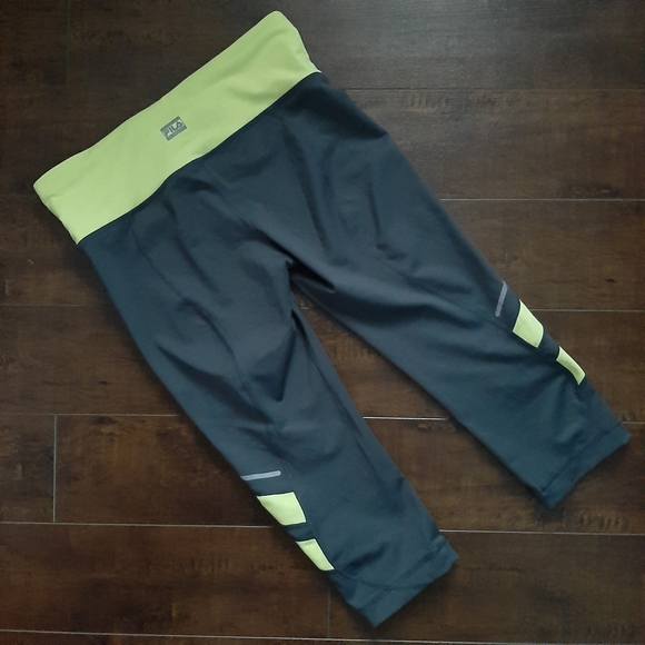 Fila Sport Running Capris Gray Yellow Size XS - Picture 4 of 6